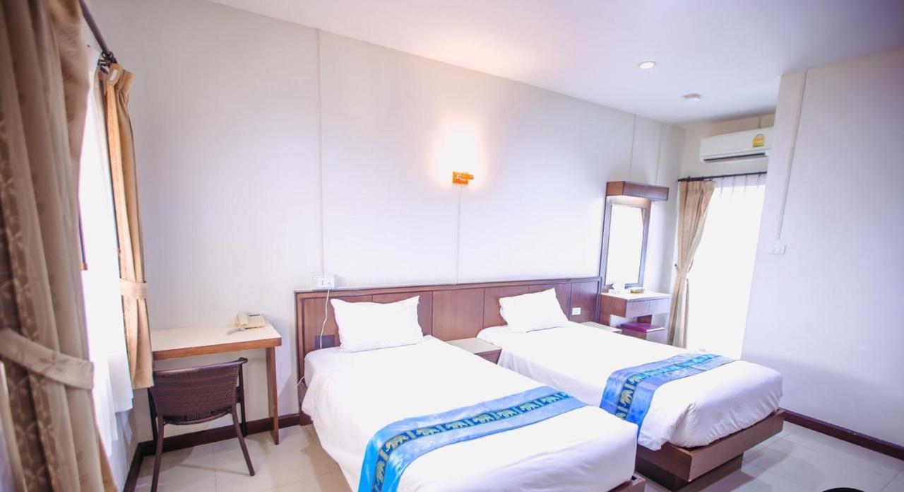 Bander Hotel ภูเขียว ภายนอก รูปภาพ